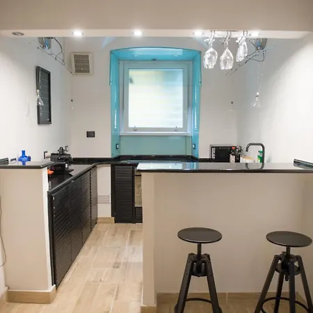 Elegant Loft Colosseum-esquilino Apartment *