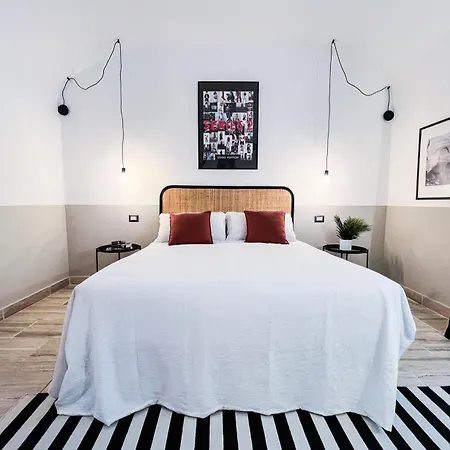 Elegant Loft Colosseum-esquilino * 로마